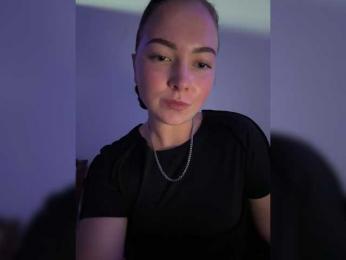 dreamgirl03 webcam model stream image