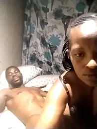 curvyyyyBabe webcam model stream image