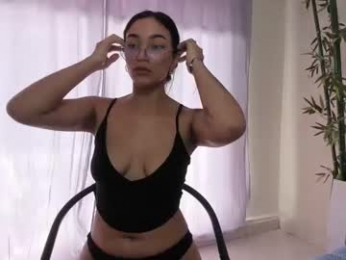 asiam_brunet webcam model stream image