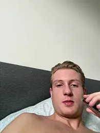 dirtyBent webcam stripchat model stream image