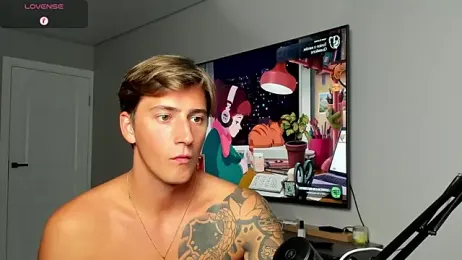 DaniHort webcam model stream image