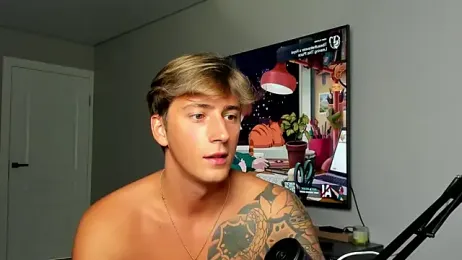 DaniHort webcam model stream image