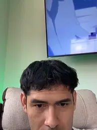 Roa_ale webcam model stream image