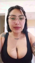 Chinitaa28 webcam model stream image