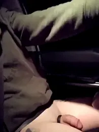 Luv2SuckBWC92 webcam model stream image