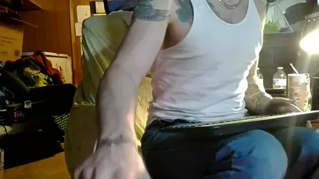 Luv2SuckBWC92 webcam model stream image