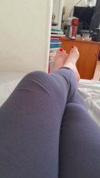 Clarafeet00 webcam model stream image