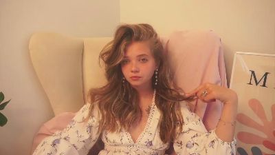 RowenaLeitman webcam model stream image