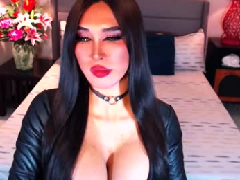 ladyloveluna webcam chaturbate model stream image