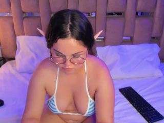 shylysweet webcam model stream image