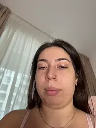 KimArts webcam model stream image