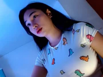 sweetlilly_18 webcam model stream image