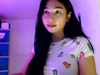 sweetlilly_18 webcam model stream image