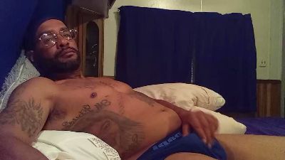 Pearlstic webcam model stream image