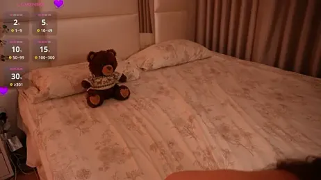 Lilly_Colins webcam model stream image