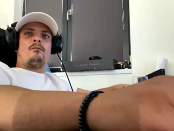 dgxhoya webcam model stream image