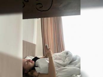 BigLove11 webcam bongacams model stream image