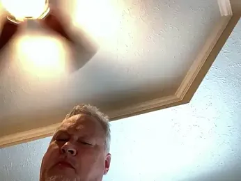 TNchubb webcam model stream image