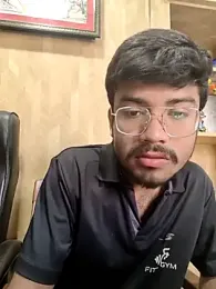 Chargeable_boy_21_mp webcam model stream image