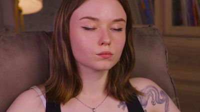 ElvaBurtt webcam model stream image