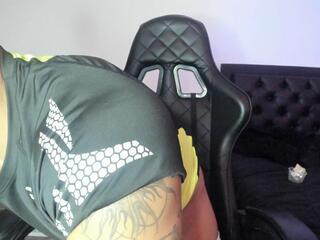 Arthur Stonee webcam model stream image