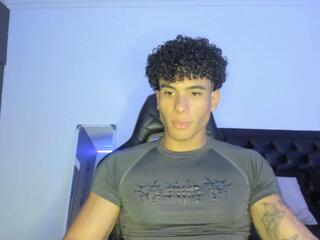 Arthur Stonee webcam model stream image