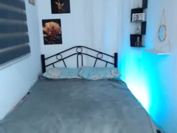 prettycumnotes69 webcam model stream image