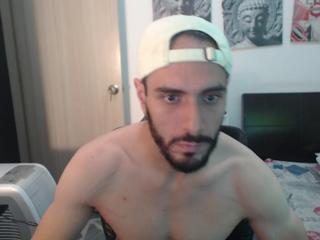 Jusstin I webcam model stream image