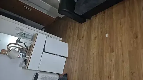 -luckybong- webcam model stream image