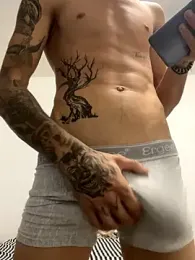 adonis0892 webcam model stream image