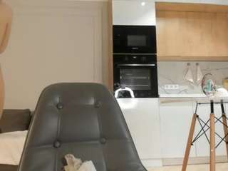 heexhia webcam camsoda model stream image