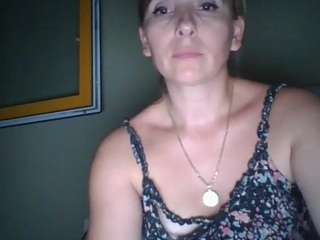 siaraerdja1 webcam model stream image