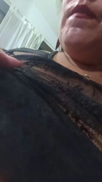 elychupachups webcam model stream image