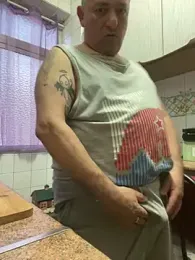 Russirayu webcam model stream image