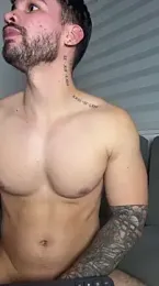 Valenthino_Salvatore webcam model stream image