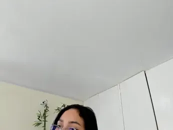 ASIAM_BRUNET webcam model stream image