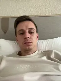 dedewr webcam model stream image