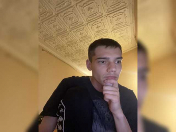Axessssing webcam model stream image