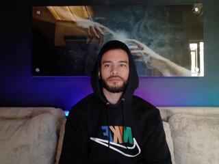 Bm Guys webcam model stream image