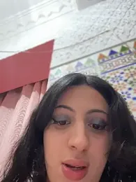 Nora_0 webcam model stream image