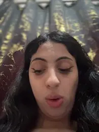 Nora_0 webcam model stream image