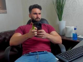 Jeff Richi webcam model stream image