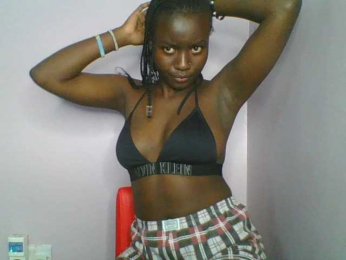 Cutiechoco webcam bongacams model stream image