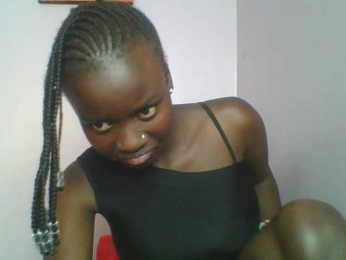 Cutiechoco webcam model stream image