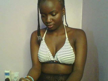 Cutiechoco webcam bongacams model stream image