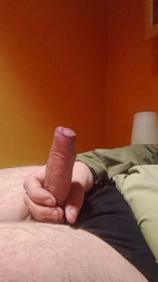 Ron69v webcam model stream image