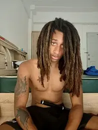 InfernalHazze webcam model stream image