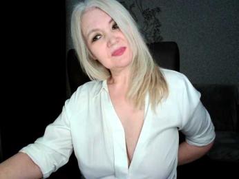 YaNellyaY webcam model stream image