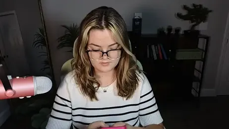 Brivana webcam model stream image