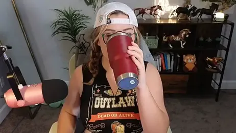 Brivana webcam model stream image